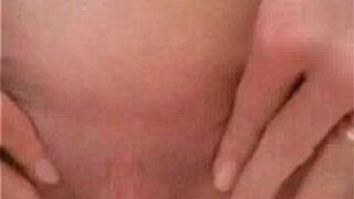 Chubby mature masturbating - porn video