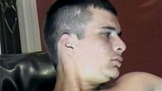 Tattooed amateur hunk tugging on his hard cock - porn video