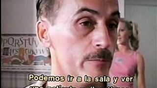 Old man gets into the bedroom as a teenager - porn video