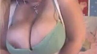 Low tank top - porn video